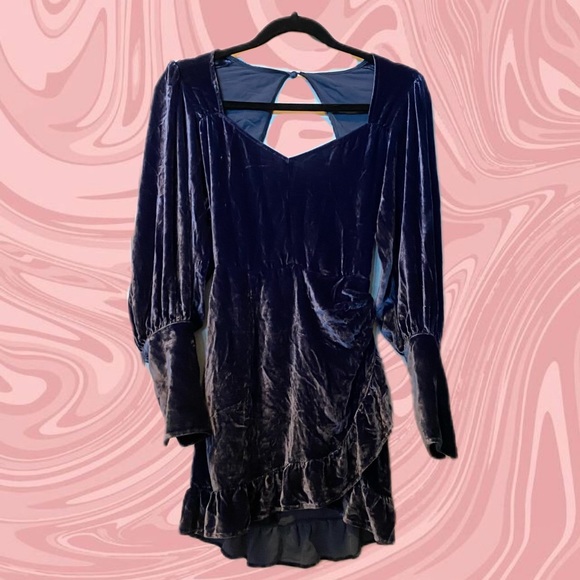 Reformation Fortune Dress - Picture 11 of 13